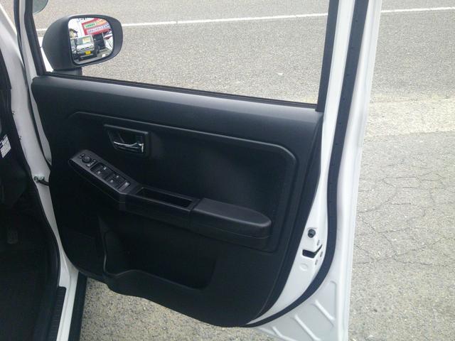 タフト Ｇ　サンルーフ　全方位カメラ　ＳＤナビ　フルセグＴＶ　Ｂｌｕｅｔｏｏｔｈ　衝突軽減　車線逸脱警報　横滑り防止　パーキングアシスト　両席シートヒータ　オートＬＥＤライト　フォグ　置くだけ充電　１５インチＡＷ（40枚目）