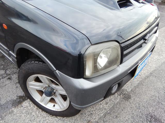 ジムニー ランドベンチャー　走行６７６３０ｋｍ！　５速ＭＴ　４ＷＤ切替　ＳＤナビ　ワンセグＴＶ　Ｂｌｕｅｔｏｏｔｈ　ＥＴＣ　背面タイヤ　ルーフレール　電動格納ミラー　１６インチアルミホイール　キーレス　エアコン　ＰＳ　ＰＷ（17枚目）