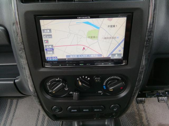ジムニー ランドベンチャー　走行６７６３０ｋｍ！　５速ＭＴ　４ＷＤ切替　ＳＤナビ　ワンセグＴＶ　Ｂｌｕｅｔｏｏｔｈ　ＥＴＣ　背面タイヤ　ルーフレール　電動格納ミラー　１６インチアルミホイール　キーレス　エアコン　ＰＳ　ＰＷ（33枚目）