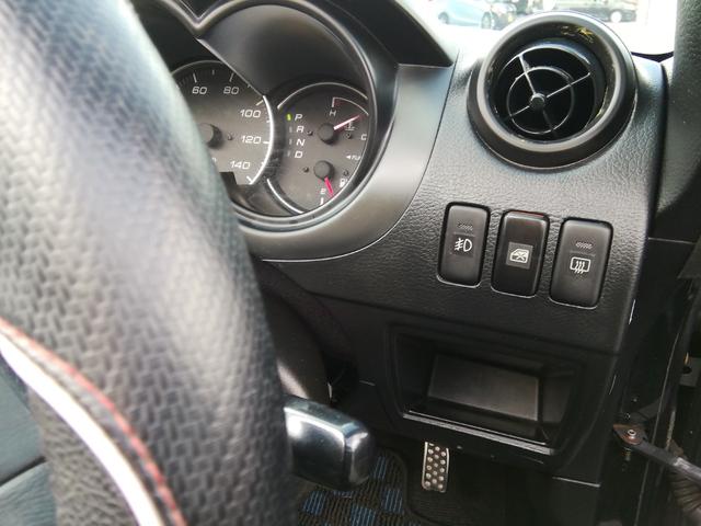 コペン アクティブトップ タイミングチェーン 電動オープン 社外15インチアルミホイール メモリーナビ CD再生 フォグランプ MOMOステアリング キーレス エアコン パワーステアリング パワーウィンドウ ABS WAB(31枚目)