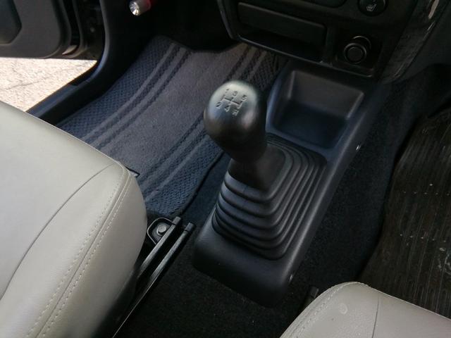 常時６０台以上を展示中！！　展示場以外にも、お客様のご希望の車種や予算に合わせて最良の１台を探します、注文販売も受け付けております！！