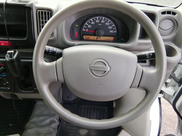 ＮＶ１００クリッパーバン ＤＸ　４ナンバー商用バン　２ＮＤ発進　キーレス　ラジオ　ライトレベライザー　エアコン　パワーステアリング　パワーウィンドウ　ＡＢＳ　ダブルエアバック（11枚目）