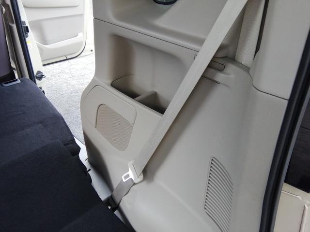 ルークス Ｘ　両側電動スライドドア　全方位カメラ　ナビＴＶ　Ｂｌｕｅｔｏｏｔｈ　ＣＤ／ＤＶＤ　車線逸脱警報　衝突軽減ブレーキ　横滑り防止　アイドリングストップ　ＥＴＣ　ドラレコ　電動格納ミラー　プッシュスタート（14枚目）