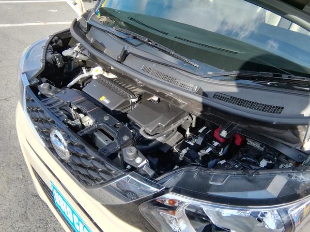 ルークス Ｘ　両側電動スライドドア　全方位カメラ　ナビＴＶ　Ｂｌｕｅｔｏｏｔｈ　ＣＤ／ＤＶＤ　車線逸脱警報　衝突軽減ブレーキ　横滑り防止　アイドリングストップ　ＥＴＣ　ドラレコ　電動格納ミラー　プッシュスタート（44枚目）