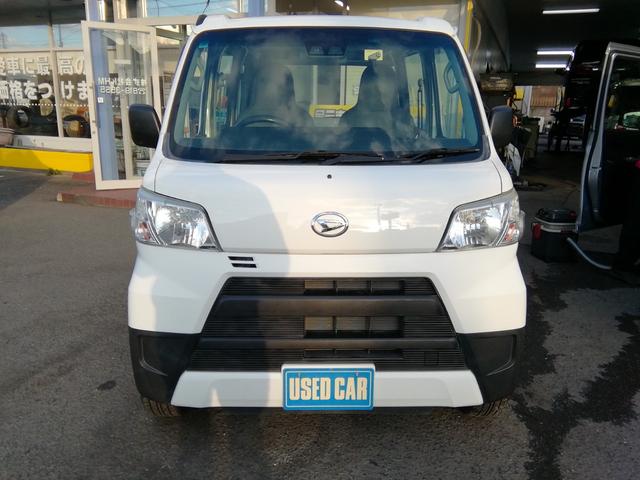 ハイゼットカーゴ スペシャルＳＡＩＩＩ　４ナンバー商用バン　スマートアシスト　アイドリングストップ　衝突軽減ブレーキ　横滑り防止　ラジオ　オートハイビーム　ライトレベライザー　社外１３インチアルミホイール　エアコン　ＰＳ　ＡＢＳ　ＷＡＢ（13枚目）