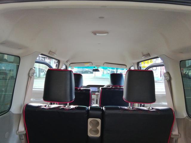アトレーワゴン カスタムターボＲＳ　バックカメラ　ＳＤナビ　フルセグＴＶ　Ｂｌｕｅｔｏｏｔｈ　ＣＤ／ＤＶＤ　ＨＩＤライト　フォグランプ　電動格納ミラー　キーレス　社外１３インチアルミホイール　オートエアコン　ＰＳ　ＰＷ　ＡＢＳ　ＷＡＢ（8枚目）