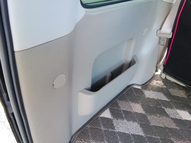 アトレーワゴン カスタムターボＲＳ　バックカメラ　ＳＤナビ　フルセグＴＶ　Ｂｌｕｅｔｏｏｔｈ　ＣＤ／ＤＶＤ　ＨＩＤライト　フォグランプ　電動格納ミラー　キーレス　社外１３インチアルミホイール　オートエアコン　ＰＳ　ＰＷ　ＡＢＳ　ＷＡＢ（24枚目）