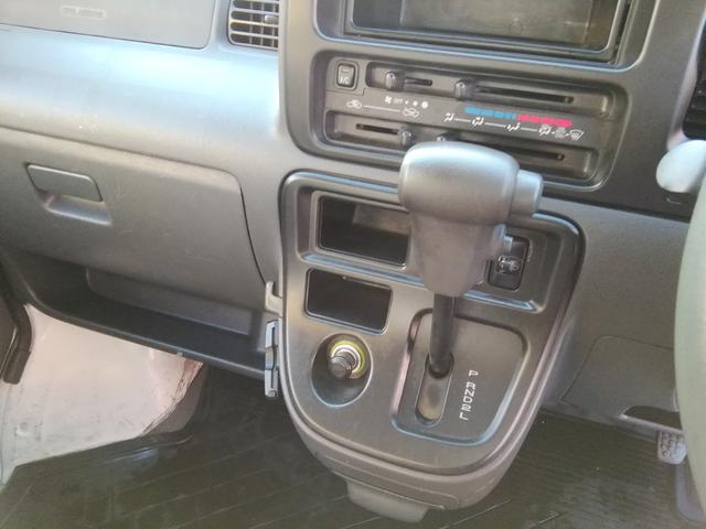 ハイゼットカーゴ デッキバン　４ナンバー商用バン　走行７５６７０ｋｍ！　ライトレベライザー　ラジオ　エアコン　パワーステアリング　パワーウィンドウ（19枚目）
