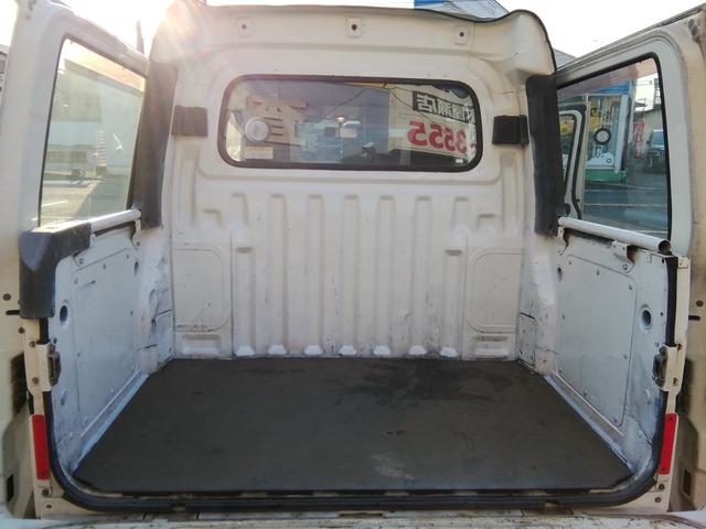 ハイゼットカーゴ デッキバン　４ナンバー商用バン　走行７５６７０ｋｍ！　ライトレベライザー　ラジオ　エアコン　パワーステアリング　パワーウィンドウ（22枚目）