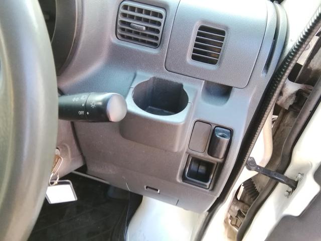 ハイゼットカーゴ デッキバン　４ナンバー商用バン　走行７５６７０ｋｍ！　ライトレベライザー　ラジオ　エアコン　パワーステアリング　パワーウィンドウ（28枚目）