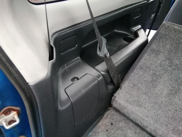 ジムニー XC 走行89520km 背面タイヤ ルーフレール 電動格納ミラー フォグランプ ETC CD再生 キーレス 16インチアルミホイール エアコン パワーステアリング ABS ダブルエアバック(9枚目)