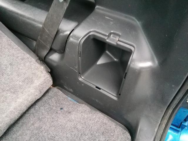 ジムニー XC 走行89520km 背面タイヤ ルーフレール 電動格納ミラー フォグランプ ETC CD再生 キーレス 16インチアルミホイール エアコン パワーステアリング ABS ダブルエアバック(14枚目)