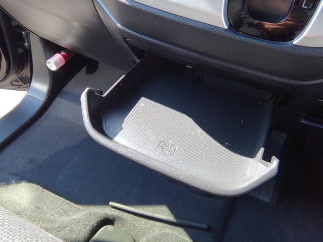 N-WGN G・Lパッケージ 走行43370km バックカメラ SDナビ フルセグTV Bluetooth CD/DVD アイドリングストップ 衝突軽減ブレーキ 横滑り防止 電動格納ミラー ETC プッシュスタート スマートキー(8枚目)