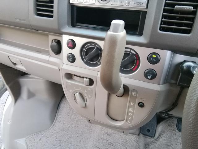 エブリイワゴン ＪＰ　走行５７７７０ｋｍ　禁煙車　電動格納ミラー　キーレス　社外１３インチアルミホイール　ＣＤ　ラジオ　ライトレベライザー　両側スライドドア　エアコン　パワーステアリング　パワーウィンドウ　ＡＢＳ　ＷＡＢ（18枚目）