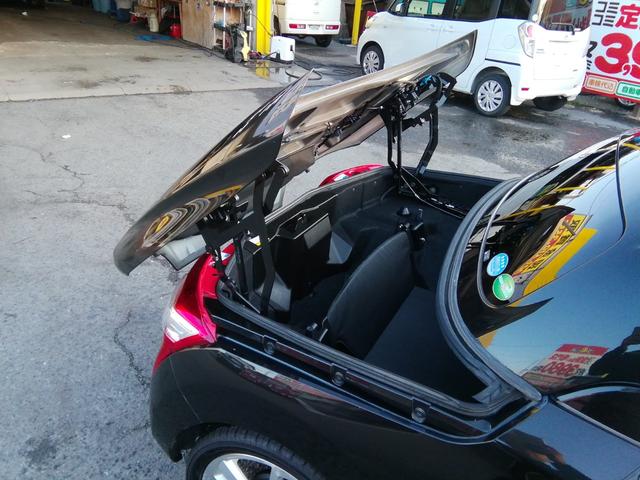 コペン ローブ　ＳＤナビ　ワンセグＴＶ　アイドリングストップ　横滑り防止　ＬＥＤヘッドライト　フォグランプ　ステアリングスイッチ　ＥＴＣ　１６インチアルミホイール　プッシュスタート　スマートキー　オートエアコン（4枚目）