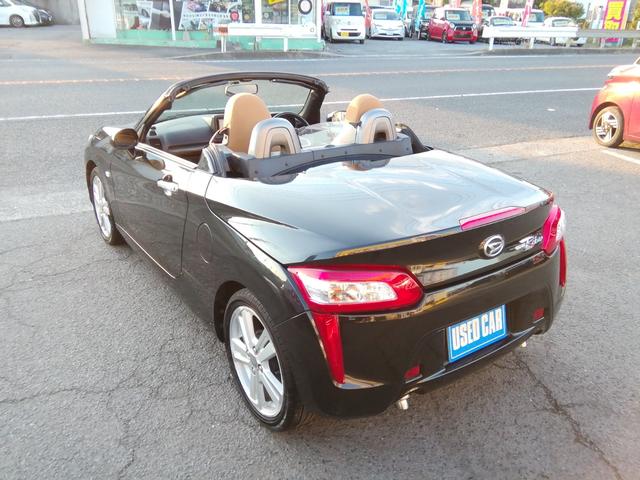 コペン ローブ　ＳＤナビ　ワンセグＴＶ　アイドリングストップ　横滑り防止　ＬＥＤヘッドライト　フォグランプ　ステアリングスイッチ　ＥＴＣ　１６インチアルミホイール　プッシュスタート　スマートキー　オートエアコン（22枚目）