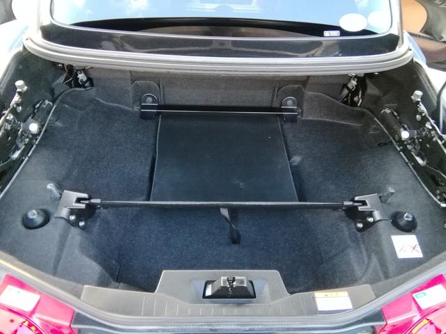 コペン ローブ　ＳＤナビ　ワンセグＴＶ　アイドリングストップ　横滑り防止　ＬＥＤヘッドライト　フォグランプ　ステアリングスイッチ　ＥＴＣ　１６インチアルミホイール　プッシュスタート　スマートキー　オートエアコン（32枚目）