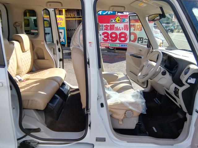 デイズルークス Ｘ　Ｖセレクション＋セーフティＩＩ　全方位カメラ　両側スライド左側電動　衝突軽減ブレーキ　アイドリングストップ　横滑り防止　ＣＤ再生　ラジオ　ライトレベライザー　プッシュスタート　スマートキー　オートエアコン　ＰＳ　ＰＷ　ＡＢＳ　ＷＡＢ（11枚目）