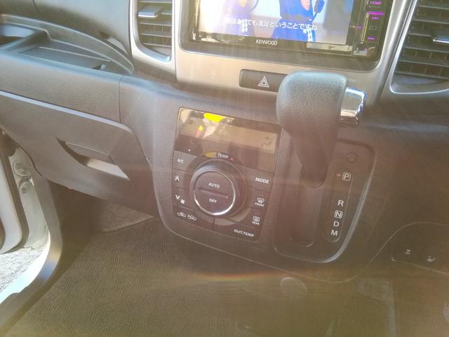 スペーシアカスタムＺ ターボ　走行４６９００ｋｍ　両側スライド左側電動　ナビＴＶ　Ｂｌｕｅｔｏｏｔｈ　ＣＤ／ＤＶＤ再生　車線逸脱警報　衝突軽減ブレーキ　横滑り防止　アイドリングストップ　オートＨＩＤライト　フォグ　１５インチＡＷ（19枚目）