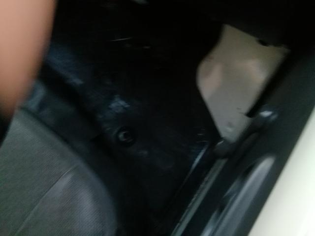 ハイゼットカーゴ スペシャル　走行３３２００ｋｍ　４ＷＤ切替　レンタカーアップ　４ナンバー商用バン　ライトレベライザー　ラジオ　エアコン　パワーステアリング　ダブルエアバック（13枚目）