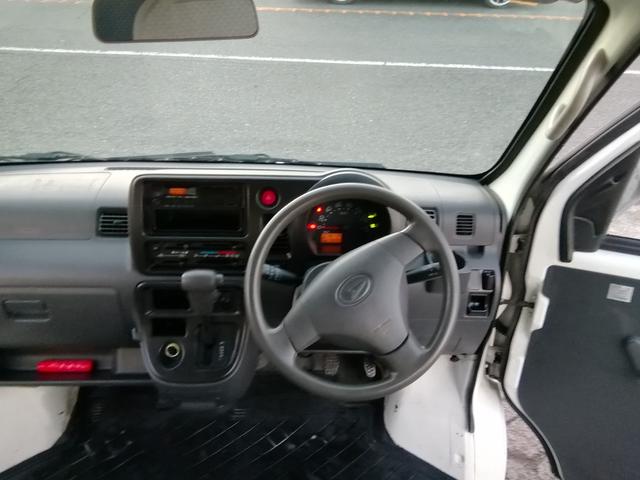 ハイゼットカーゴ スペシャル　走行３３２００ｋｍ　４ＷＤ切替　レンタカーアップ　４ナンバー商用バン　ライトレベライザー　ラジオ　エアコン　パワーステアリング　ダブルエアバック（31枚目）