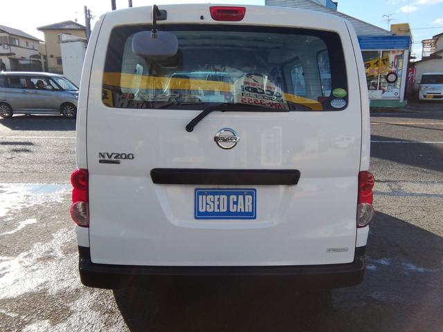 NV200バネットバン DX 走行54000km キーレス ライトレベライザー ラジオ エアコン パワーステアリング ABS ダブルエアバック(4枚目)