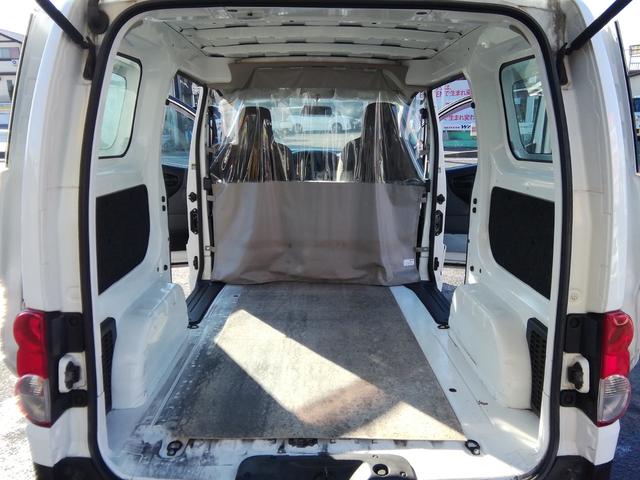 NV200バネットバン DX 走行54000km キーレス ライトレベライザー ラジオ エアコン パワーステアリング ABS ダブルエアバック(12枚目)