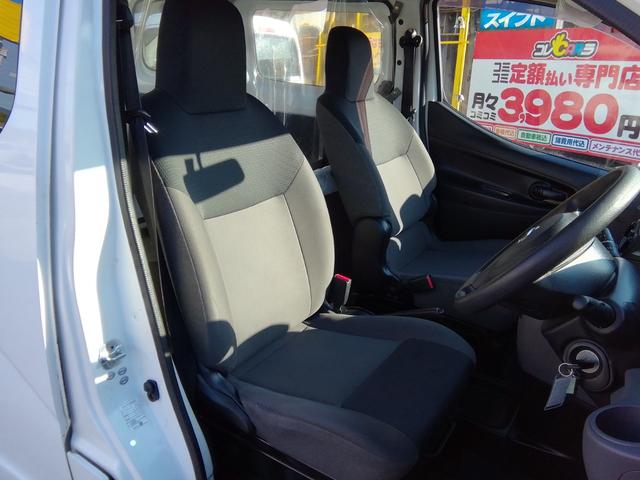 NV200バネットバン DX 走行54000km キーレス ライトレベライザー ラジオ エアコン パワーステアリング ABS ダブルエアバック(15枚目)