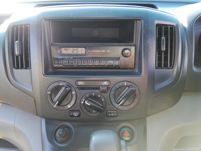 NV200バネットバン DX 走行54000km キーレス ライトレベライザー ラジオ エアコン パワーステアリング ABS ダブルエアバック(19枚目)
