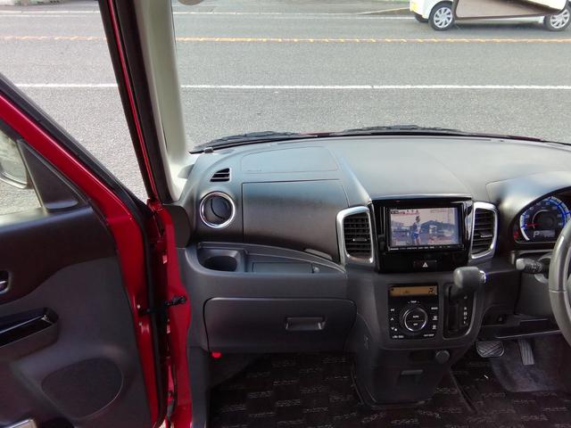 スペーシアカスタム ＸＳ　ワンオーナー　両側スライド左側電動　バックカメラ　ナビＴＶ　ＣＤ／ＤＶＤ再生　オートＨＩＤライト　フォグランプ　ＥＴＣ　電動格納ミラー　プッシュスタート　スマートキー　１４インチアルミホイール　ＡＡＣ（8枚目）