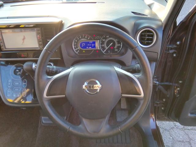 常時６０台以上を展示中！！　展示場以外にも、お客様のご希望の車種や予算に合わせて最良の１台を探します、注文販売も受け付けております！！