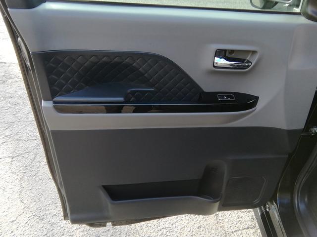 タント カスタムＸスタイルセレクション　両側電動スライドドア　全方位カメラ　ナビＴＶ　Ｂｌｕｅｔｏｏｔｈ　車線逸脱警報　衝突軽減ブレーキ　横滑り防止　パーキングアシスト　両席ヒーター付ハーフレザーシート　１４インチＡＷ　プッシュスタート（9枚目）