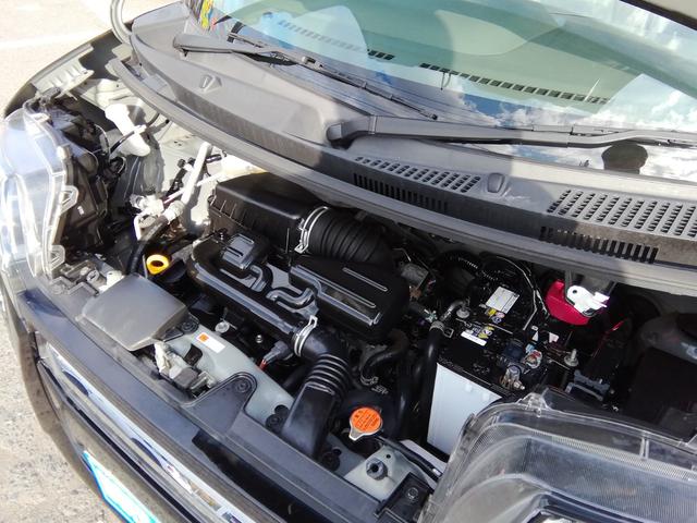 タント カスタムＸスタイルセレクション　両側電動スライドドア　全方位カメラ　ナビＴＶ　Ｂｌｕｅｔｏｏｔｈ　車線逸脱警報　衝突軽減ブレーキ　横滑り防止　パーキングアシスト　両席ヒーター付ハーフレザーシート　１４インチＡＷ　プッシュスタート（30枚目）