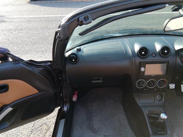 コペン タンレザーエディション 5速MT MOMOステアリング 両席ヒーター付タンレザーシート HIDライト フォグ ETC 社外15インチアルミホイール エアコン パワーステアリング パワーウィンドウ ABS ダブルエアバック(6枚目)