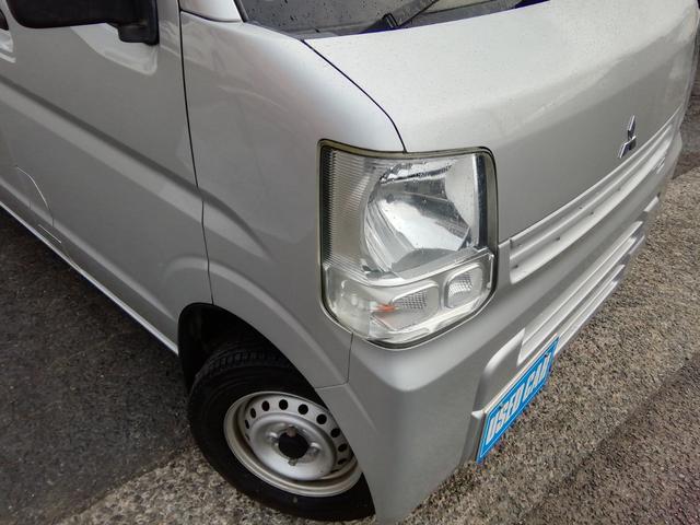ミニキャブバン Ｍ　走行１９５５０ｋｍ！　４ナンバー商用バン　バックカメラ　ＳＤナビ　ワンセグＴＶ　ＣＤ再生　ライトレベライザー　エアコン　パワーステアリング　ダブルエアバック（26枚目）