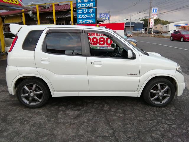 Keiワークス ベースグレード 5速MT RECAROシート 社外15インチアルミホイール フォグランプ CD再生 ラジオ 電動格納ミラー キーレス エアコン パワーステアリング パワーウィンドウ ABS ダブルエアバック(34枚目)