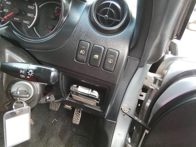 コペン アクティブトップ 5速MT 電動オープン タイミングチェーン 15インチアルミホイール HDDナビ フォグランプ ETC キーレス エアコン パワーステアリング パワーウィンドウ ABS ダブルエアバック(6枚目)