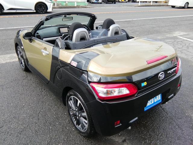 コペン エクスプレイ　５速ＭＴ　両席シートヒーター　バックカメラ　ＳＤナビ　ワンセグＴＶ　ＣＤ再生　ＬＥＤライト　フォグランプ　社外１５インチアルミホイール　横滑り防止　プッシュスタート　スマートキー　オートエアコン　ＰＳ（7枚目）