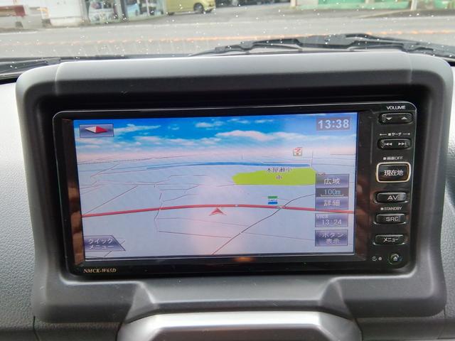 コペン エクスプレイ　５速ＭＴ　両席シートヒーター　バックカメラ　ＳＤナビ　ワンセグＴＶ　ＣＤ再生　ＬＥＤライト　フォグランプ　社外１５インチアルミホイール　横滑り防止　プッシュスタート　スマートキー　オートエアコン　ＰＳ（11枚目）