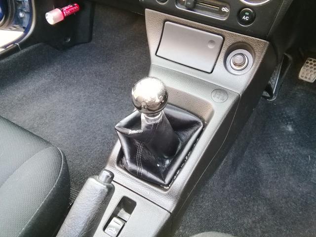 コペン アクティブトップ　５速ＭＴ　走行７６２４０ｋｍ　電動オープン　ＣＤ再生　ラジオ　フォグランプ　タイミングチェーン　ターボ　キーレス　エアコン　パワーステアリング　パワーウィンドウ　ＡＢＳ　ダブルエアバック（22枚目）