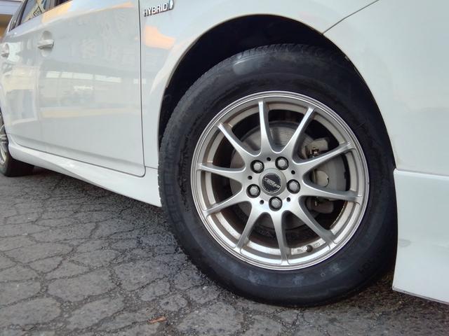 プリウス S 走行61250km SDナビ バックカメラ フルセグTV Bluetooth CD/DVD再生 オートHIDライト フォグランプ ETC 電動格納ミラー アイドリングストップ 社外15インチAW(2枚目)