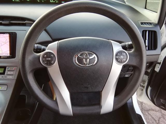 プリウス S 走行61250km SDナビ バックカメラ フルセグTV Bluetooth CD/DVD再生 オートHIDライト フォグランプ ETC 電動格納ミラー アイドリングストップ 社外15インチAW(17枚目)