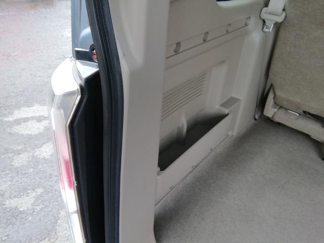 エブリイワゴン ＰＺターボスペシャル　走行６１１５０ｋｍ　両側電動スライドドア　ＳＤナビ　フルセグＴＶ　Ｂｌｕｅｔｏｏｔｈ　ＨＩＤライト　フォグランプ　電動格納ミラー　キーレス　オートエアコン　ＰＳ　ＰＷ　ＡＢＳ　ＷＡＢ（5枚目）