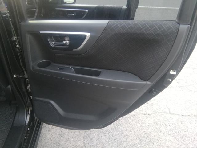 Ｎ－ＷＧＮカスタム Ｇ・ＬパッケージＳＳクールパッケージ　走行３２８５０ｋｍ　ＳＤナビ　バックカメラ　Ｂｌｕｅｔｏｏｔｈ　フルセグＴＶ　クルーズコントロール　衝突軽減ブレーキ　横滑り防止　アイドリングストップ　オートＨＩＤライト　フォグ　プッシュスタート（6枚目）