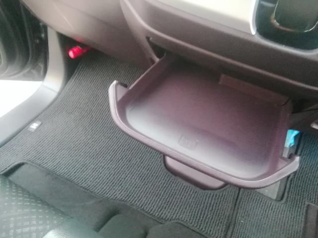 Ｎ－ＷＧＮカスタム Ｇ・ＬパッケージＳＳクールパッケージ　走行３２８５０ｋｍ　ＳＤナビ　バックカメラ　Ｂｌｕｅｔｏｏｔｈ　フルセグＴＶ　クルーズコントロール　衝突軽減ブレーキ　横滑り防止　アイドリングストップ　オートＨＩＤライト　フォグ　プッシュスタート（31枚目）