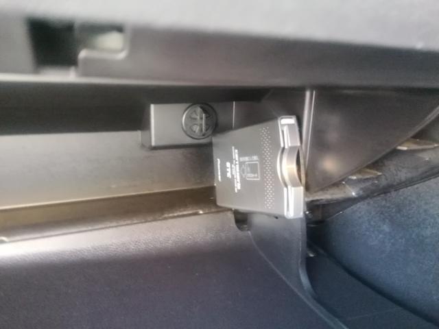 MINI クーパー 走行53331km ETC 電動格納ミラー LEDライト フォグランプ CD再生 16インチアルミホイール プッシュスタート スマートキー オートエアコン パワーステアリング パワーウィンドウ ABS(7枚目)