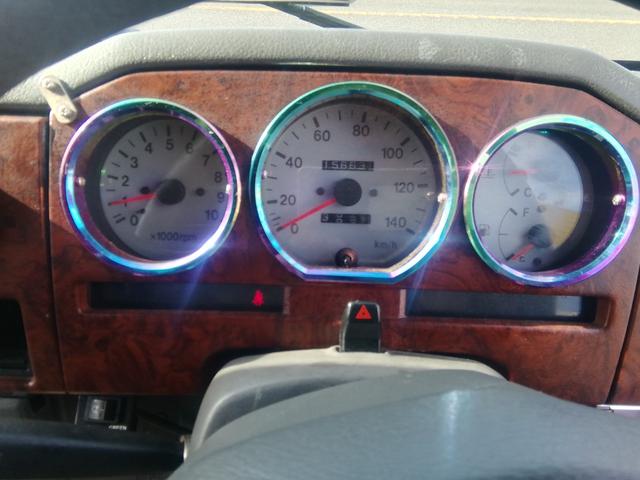 ジムニー フィッシングマスター 5速MT 4WD切替 Bluetooth接続 ラジオ シートカバー 16インチアルミホイール パワーステアリング(14枚目)