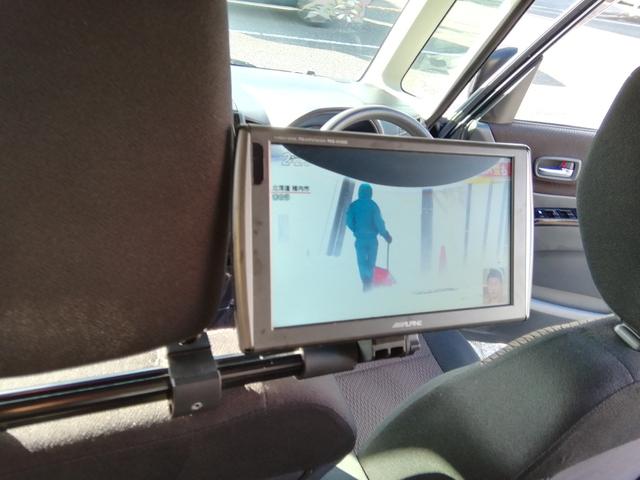 �c�Ǝ��Ԃ͂P�O�F�O�O�`�P�X�F�O�O�@�y�E���E�j�����c�Ƃ��Ă��܂��I�@�@���T���j���͒�x�������������Ă���܂����i�Q�@�Q�j��