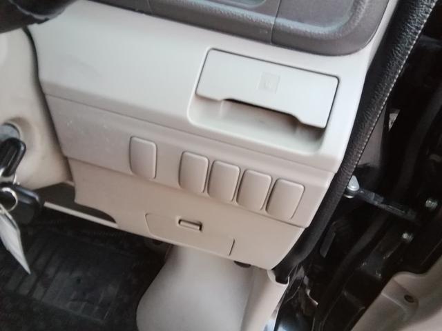 �c�Ǝ��Ԃ͂P�O�F�O�O�`�P�X�F�O�O�@�y�E���E�j�����c�Ƃ��Ă��܂��I�@�@���T���j���͒�x�������������Ă���܂����i�Q�@�Q�j��