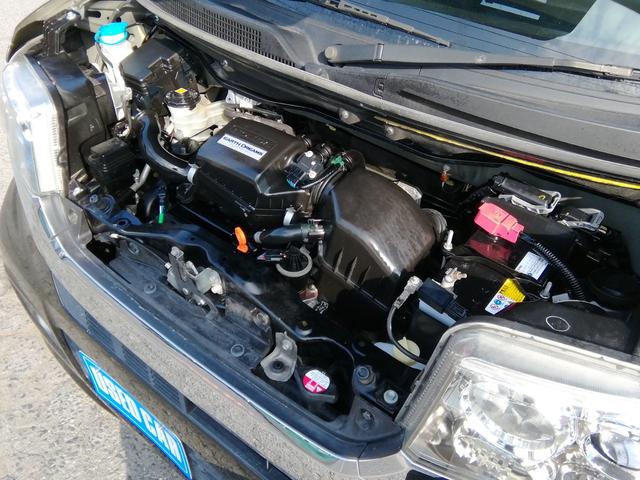 Ｎ－ＢＯＸカスタム Ｇ　ＳＳパッケージ　両側電動スライドドア　ＳＤナビ　ワンセグＴＶ　バックカメラ　ＣＤ／ＤＶＤ　Ｂｌｕｅｔｏｏｔｈ　オートＨＩＤライト　フォグランプ　衝突軽減ブレーキ　横滑り防止　アイドリングストップ　１４インチＡＷ（32枚目）